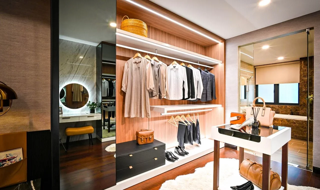 Een dressing op maat: de garderobe-upgrade die elke fashion lover verdient